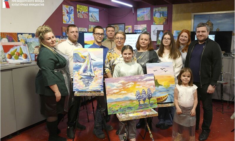 В Ярославле реализуется проект «Семейные выходные у художника-рисуем родной край»