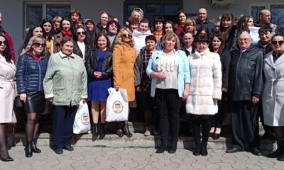 Коллеги из Акимовского района поздравили ярославских работников с Днем культуры