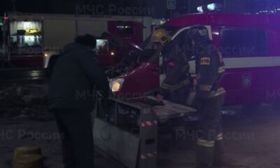 Более 50 спасателей тушили пожар: в Ярославле горел спортивный магазин