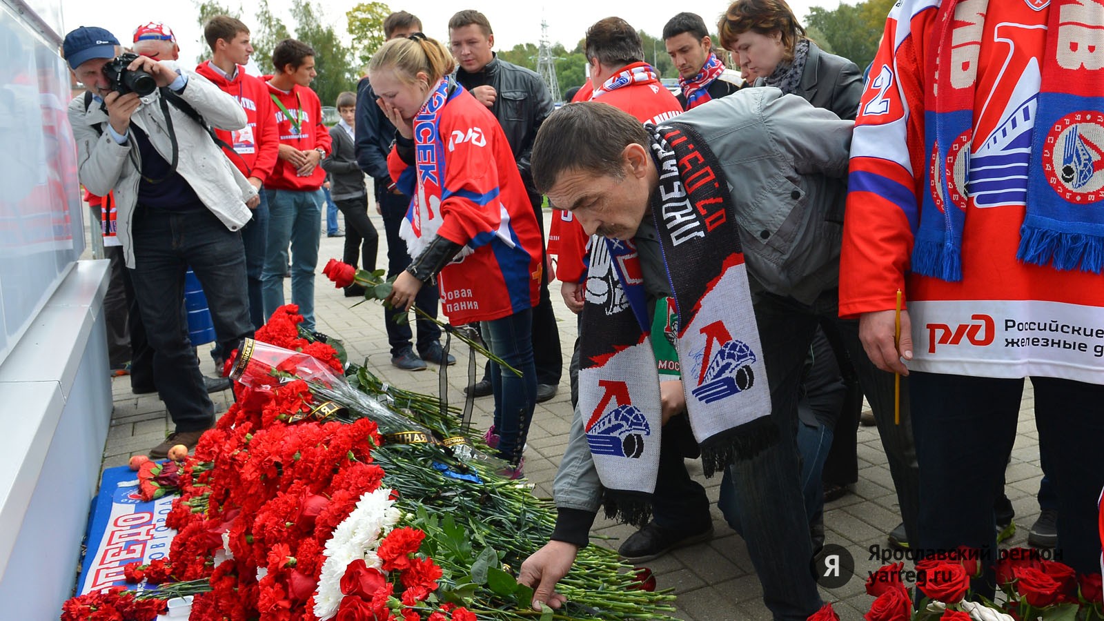 В Рыбинске пройдет митинг в память о погибших хоккеистов «Локомотива»