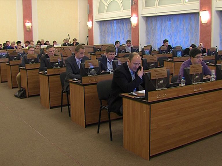 Депутаты муниципалитета Ярославля продолжили обсуждение бюджета