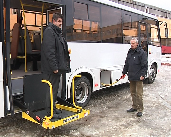 В Ярославль прибыли автобусы для людей с ограниченными возможностями
