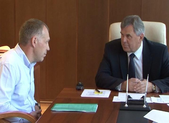 Сергей Ястребов продолжил серию встреч с руководителями крупнейших предприятий области