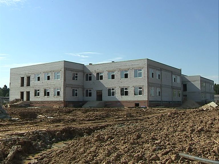 За срывы сроков строительства детского сада в Данилове подрядчик заплатит 7 млн.