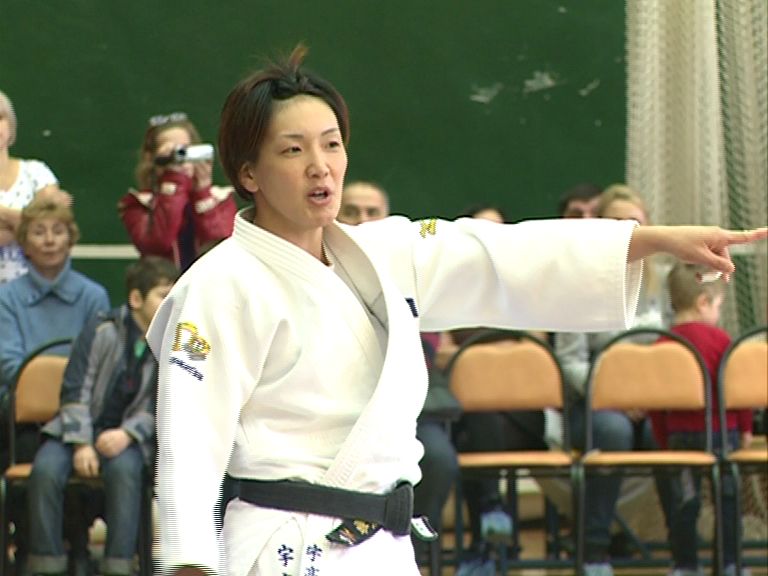Именитые японские дзюдоистки провели мастер-класс в Ярославле