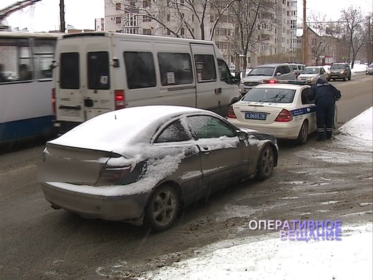 В Ярославле ловили водителей, которые не уступают дорогу скорой