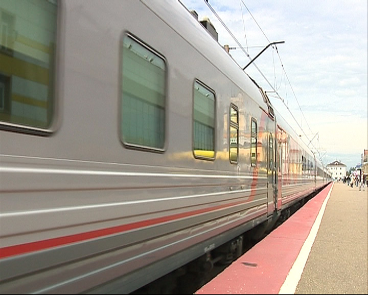 В РЖД разрешили вечный спор пассажиров верхних и нижних полок в поездах