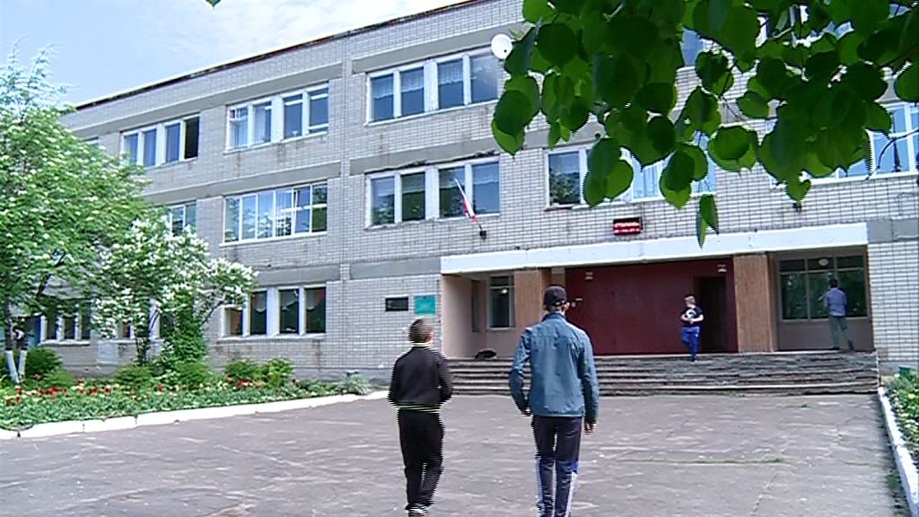 В школе в Дубках обновят спортзал