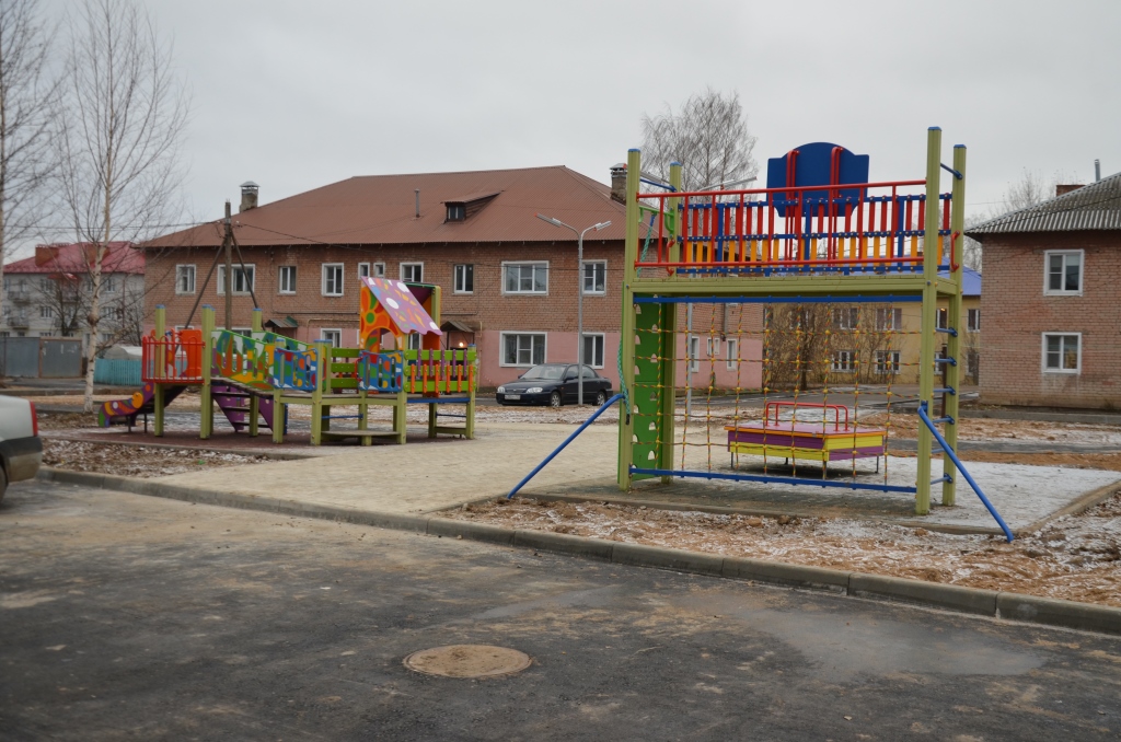 В Ярославле продолжат благоустраивать дворы и парки