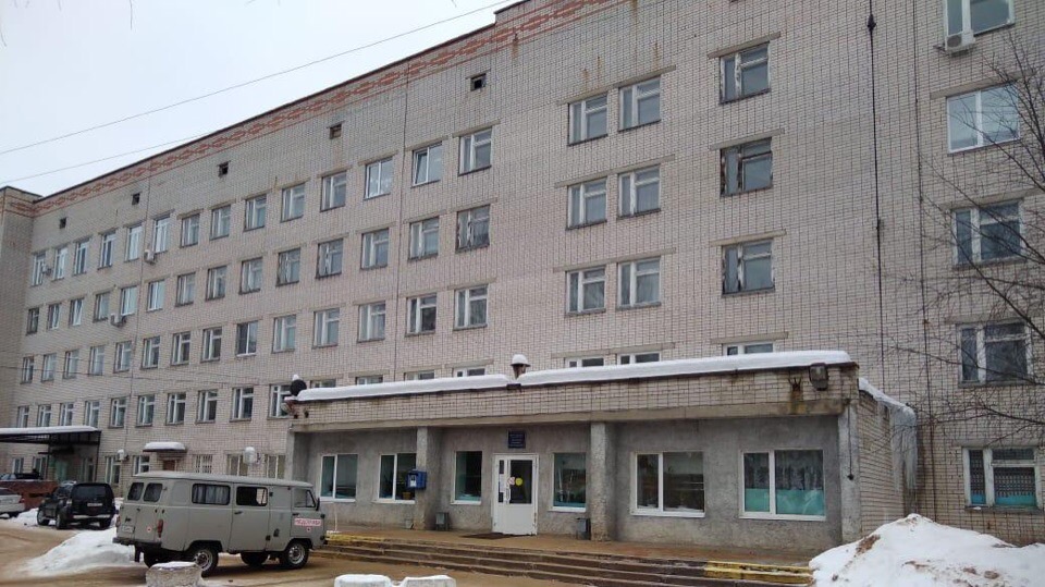 Подрядчик исправит ошибки, допущенные при ремонте крыши Переславской ЦРБ