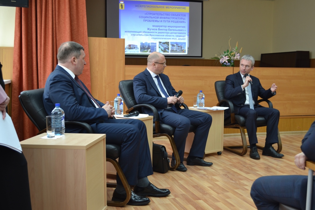 Проекты новых жилых районов обсудили с заместителем министра строительства и ЖКХ