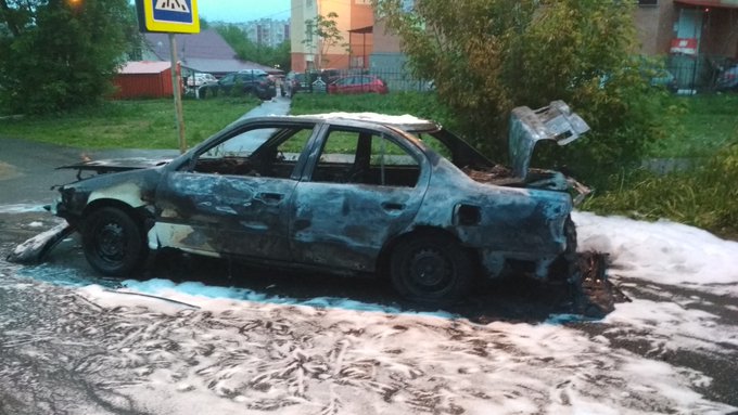 В Ярославле опять сгорел автомобиль