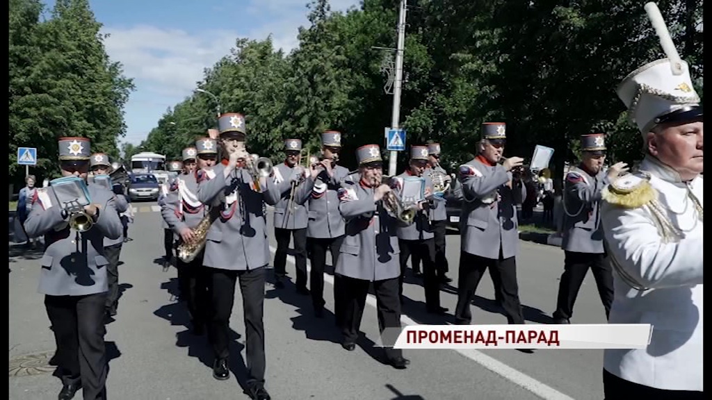 Все лето в Ростове будет играть пеший духовой оркестр