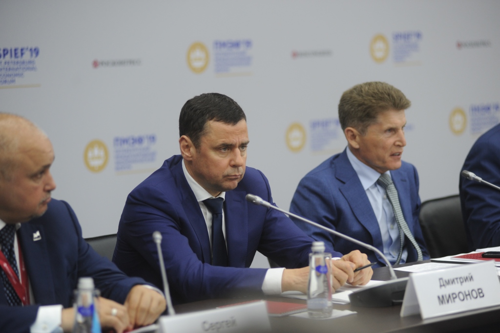 Дмитрий Миронов принял участие в заседании консультативной комиссии Госсовета по нацпроектам и бюджету