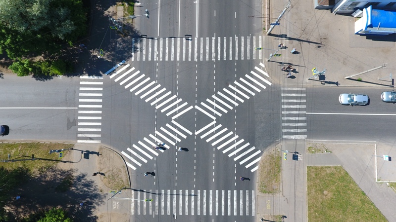 Крест - накрест: в Рыбинске появилась новая диагональная разметка