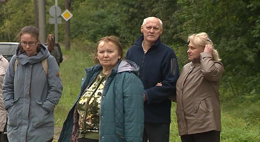 Жители Дзержинского района пожаловались на исчезновение остановки у девятой больницы
