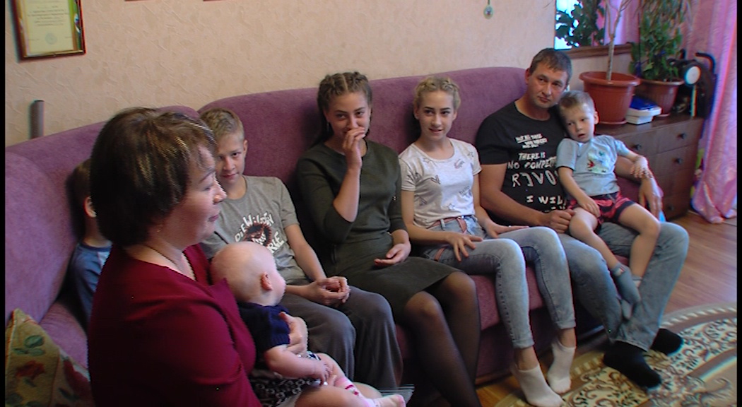 Хобби, учеба и шестеро детей: в Рыбинске живет настоящая суперсемейка