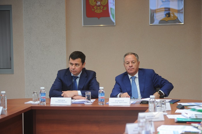 Дмитрий Миронов: «Планируем увеличить количество занятых в сфере малого и среднего бизнеса»