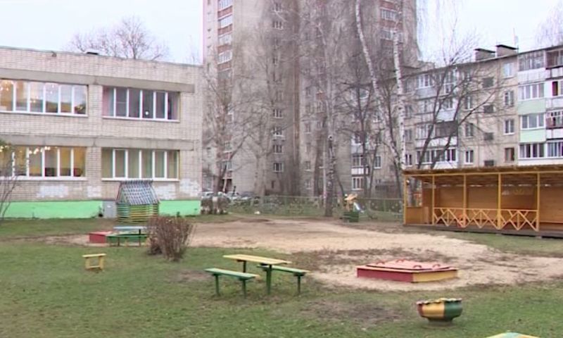 Воспитательница попросила прощения у девочки, которую избили в ярославском детсаду