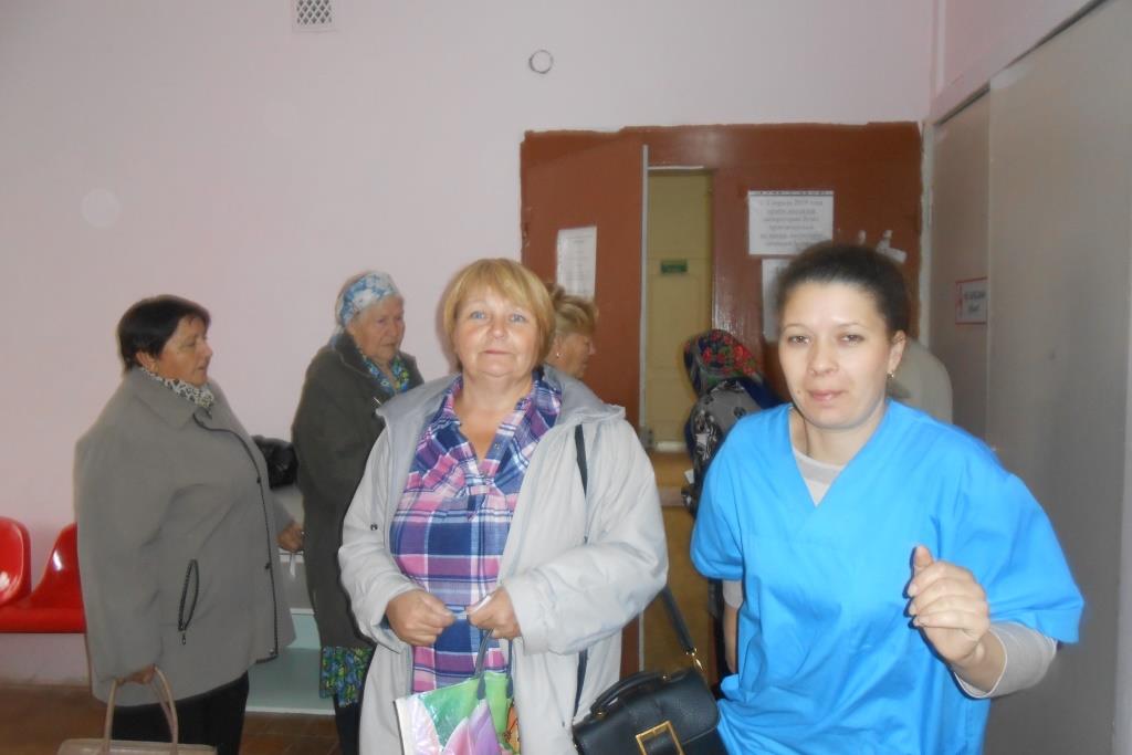 Около 400 жителей Большесельского района старше 65 лет были бесплатно доставлены на диспансеризацию