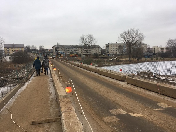 В Большом Селе ремонтируют мост через Юхоть по поручению Дмитрия Миронова