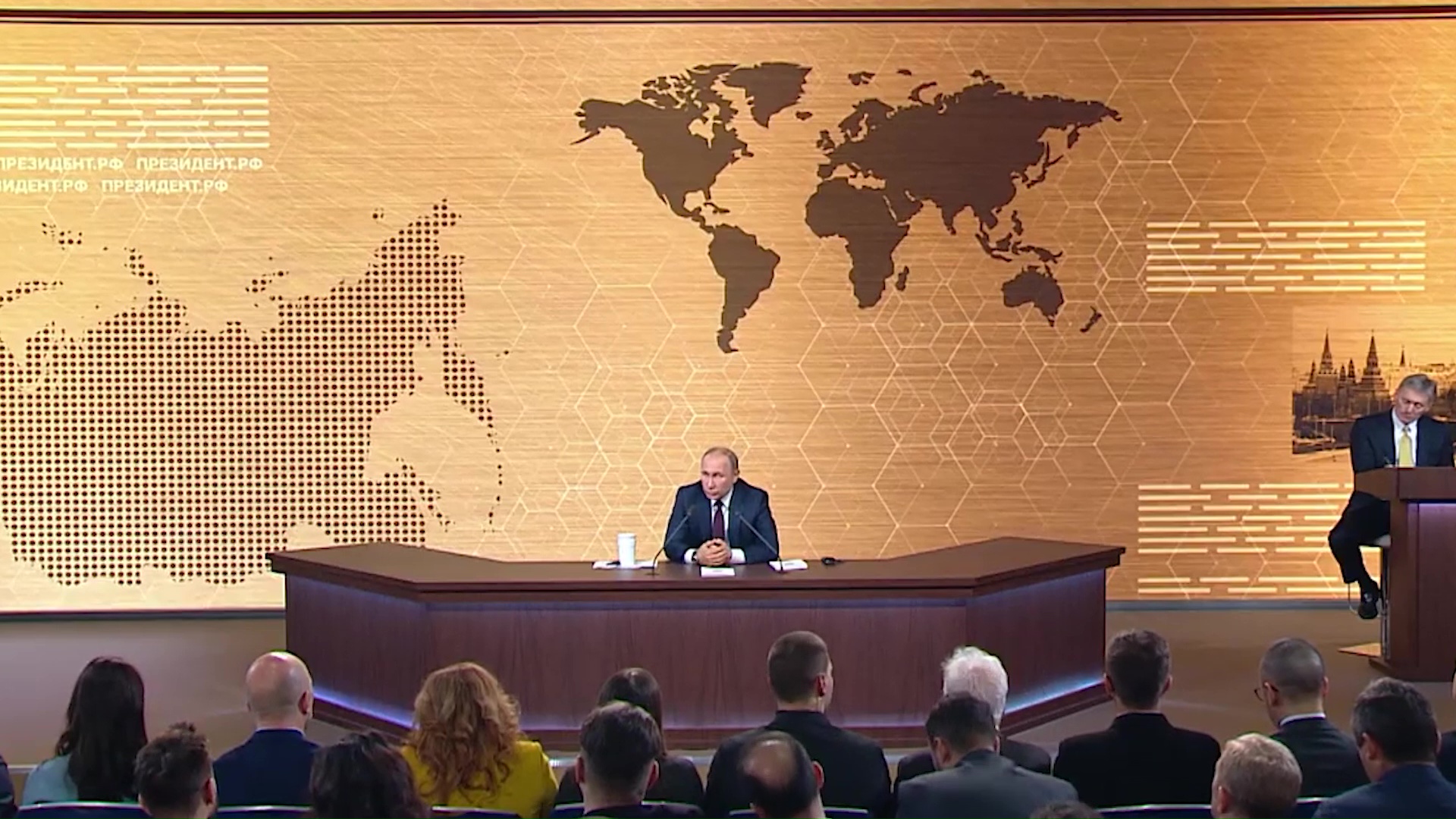 Владимир Путин провел традиционную пресс-конференцию для журналистов: на какие вопросы ответил глава государства