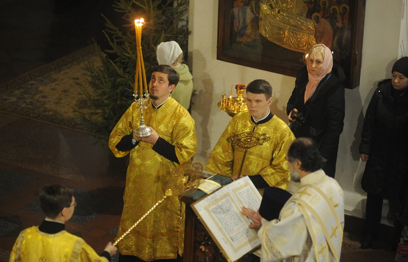 Рождественские богослужения прошли в храмах Ярославской области