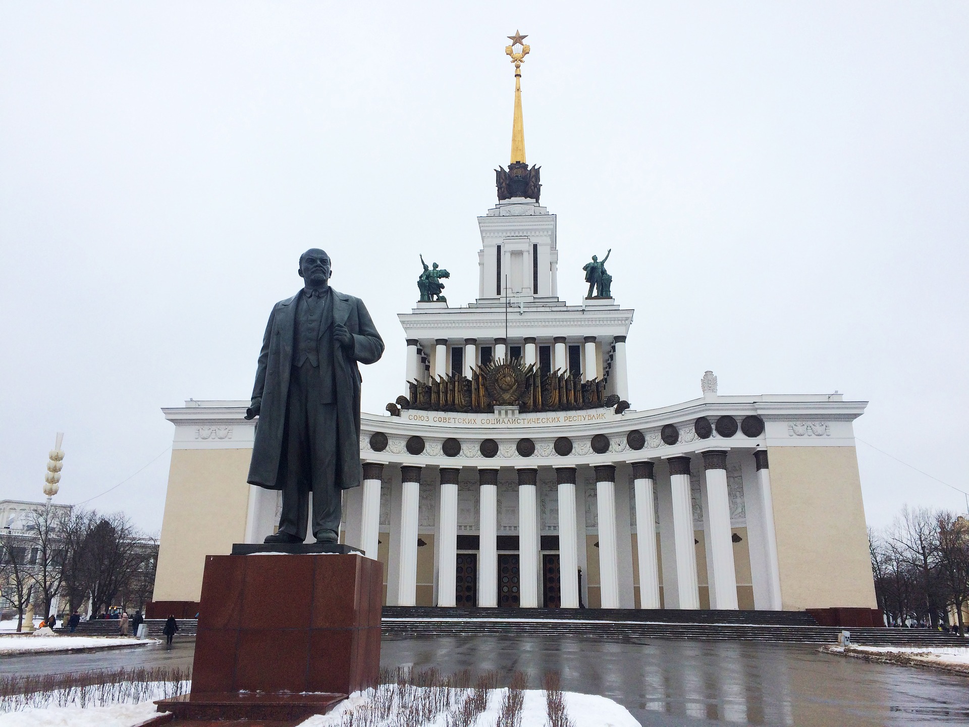 «Вождь – не бомж»: Дмитрий Петровский написал петицию с просьбой похоронить Ленина