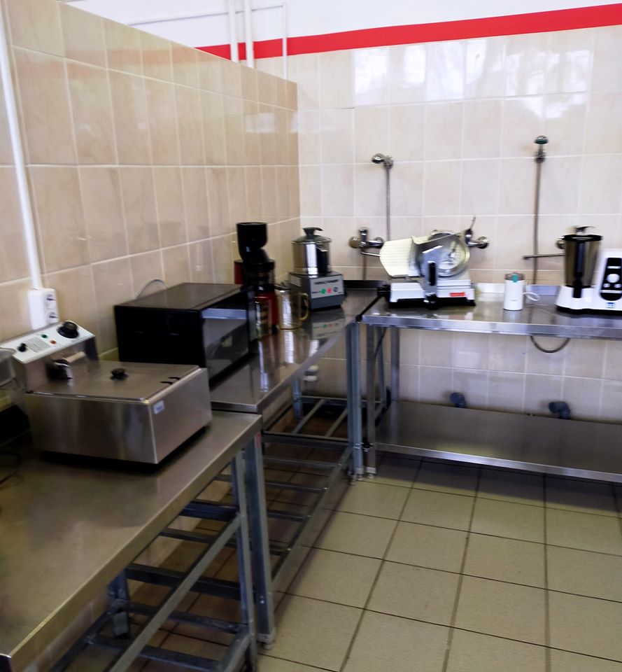 Роман Колесов: «В Ярославском колледже индустрии питания созданы современные мастерские с новейшим оборудованием»