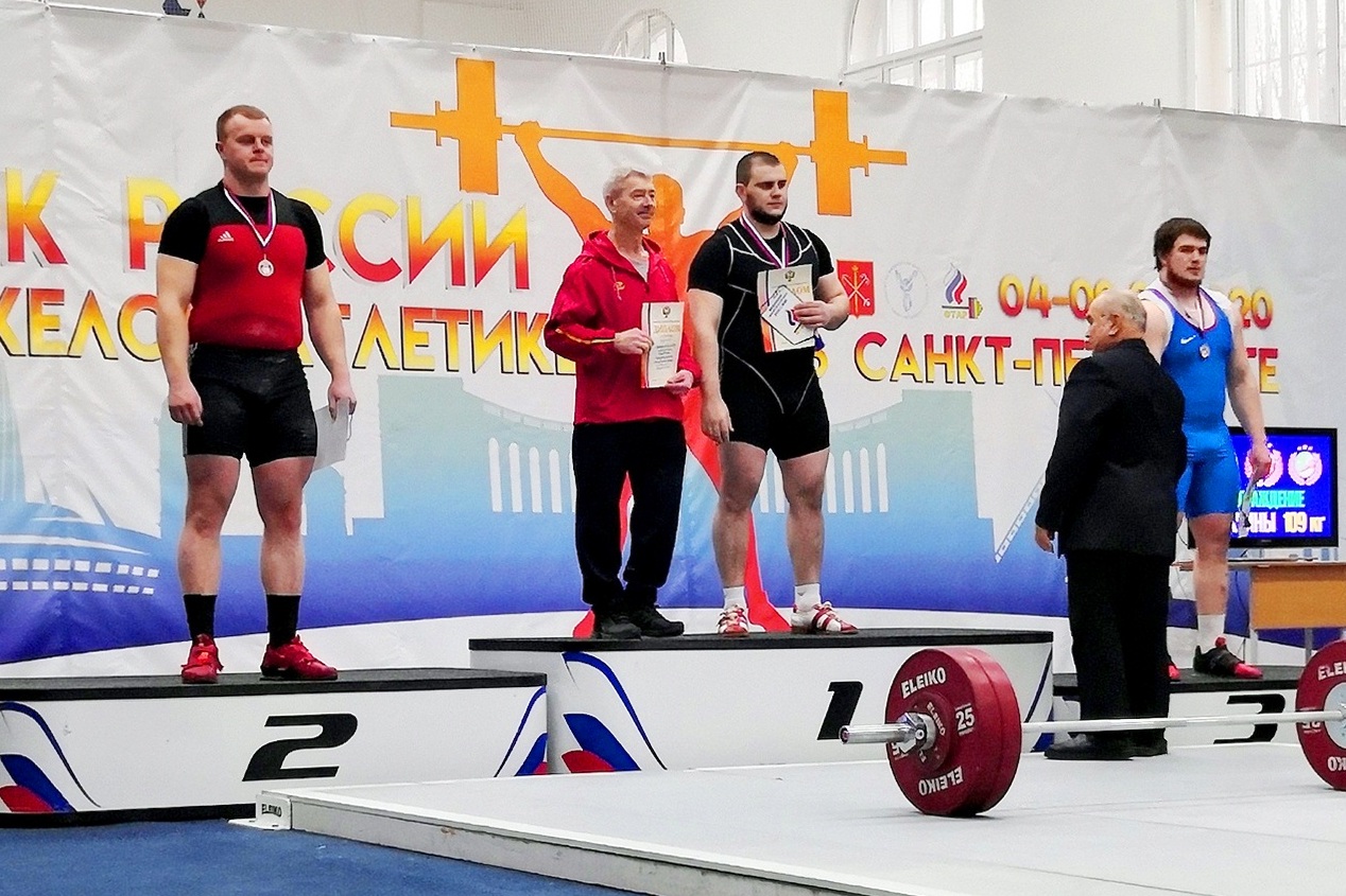 Тяжелоатлет из Данилова стал серебряным призером Кубка России