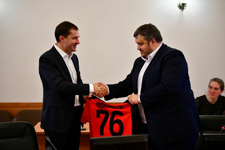 В мэрии Ярославля обсудили размещение новых футбольных полей для спортшколы №13
