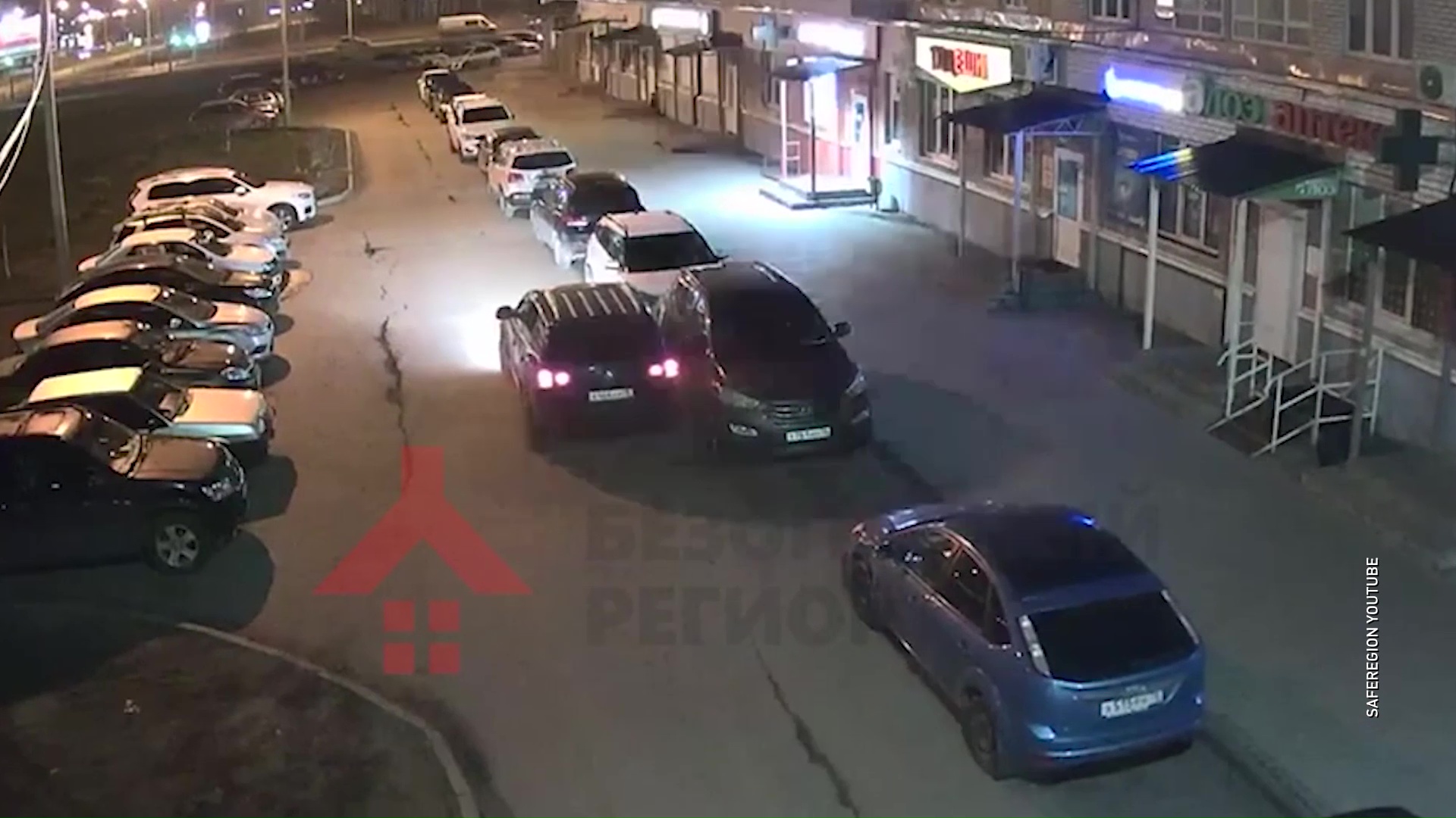 Ярославец протаранил несколько машин и скрылся с места ДТП