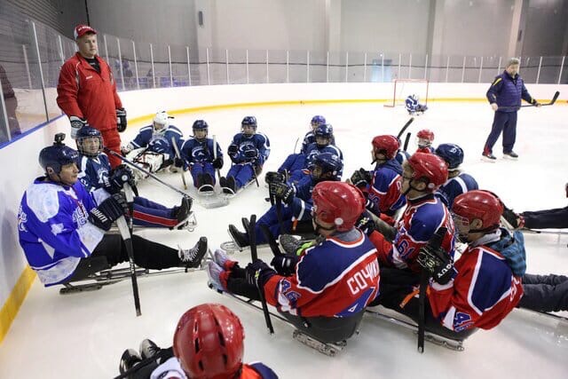 Дмитрий Миронов: “В перспективе обсудим возможность создания детской команды по следж-хоккею”