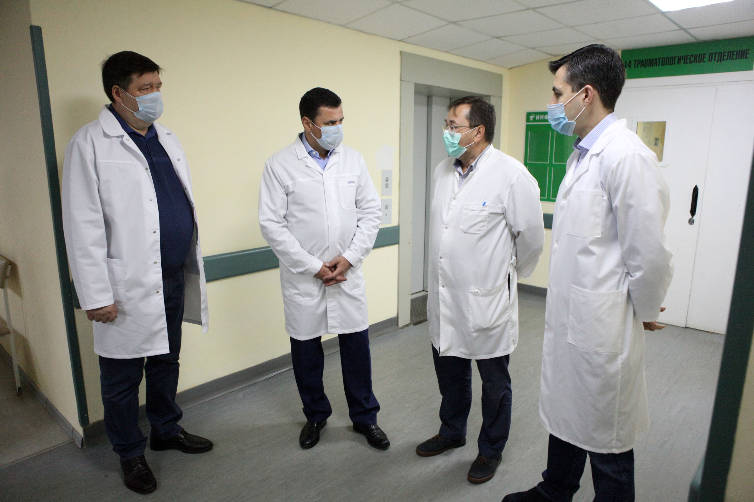 Главврач Соловьевской больницы рассказал о состоянии пострадавших во время взрыва газа на Батова