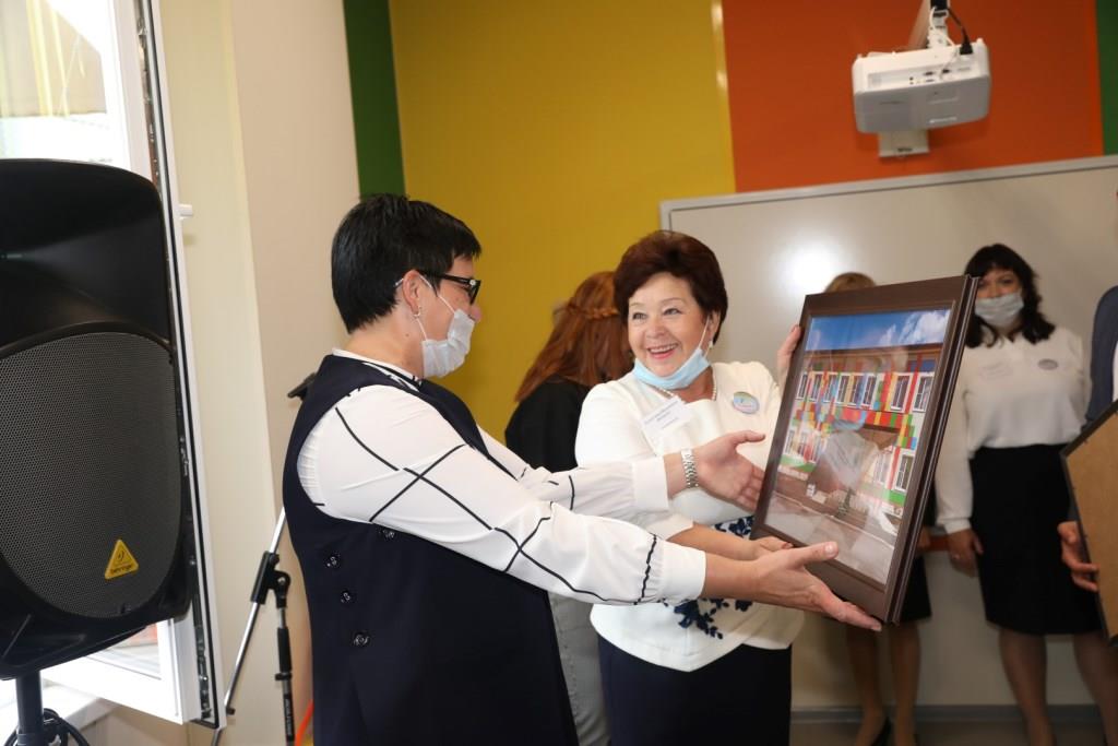Дмитрий Миронов посетил первый в Ярославской области модульный детский сад