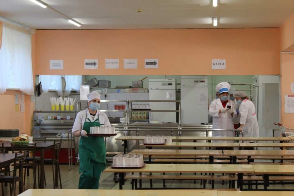 Более 58 тысяч учащихся начальной школы в Ярославской области обеспечили бесплатным питанием
