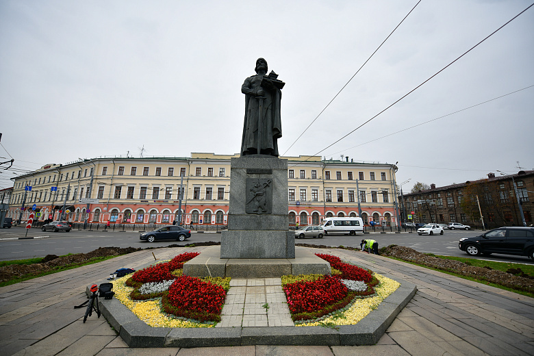 У памятника Ярославу Мудрому появится современная система освещения