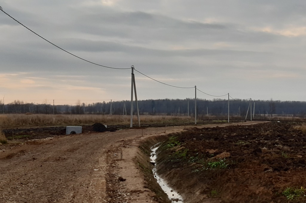 Более 200 молодых и многодетных семей в деревне Глебовское получили земельные участки под жилищное строительство
