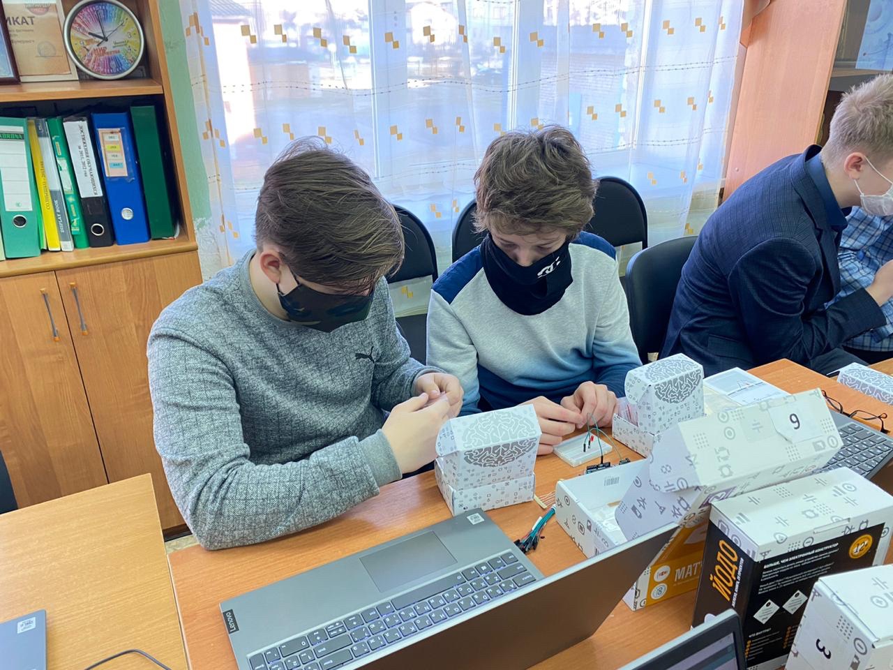 Ярославский детский технопарк впервые прибыл в Некрасовский район