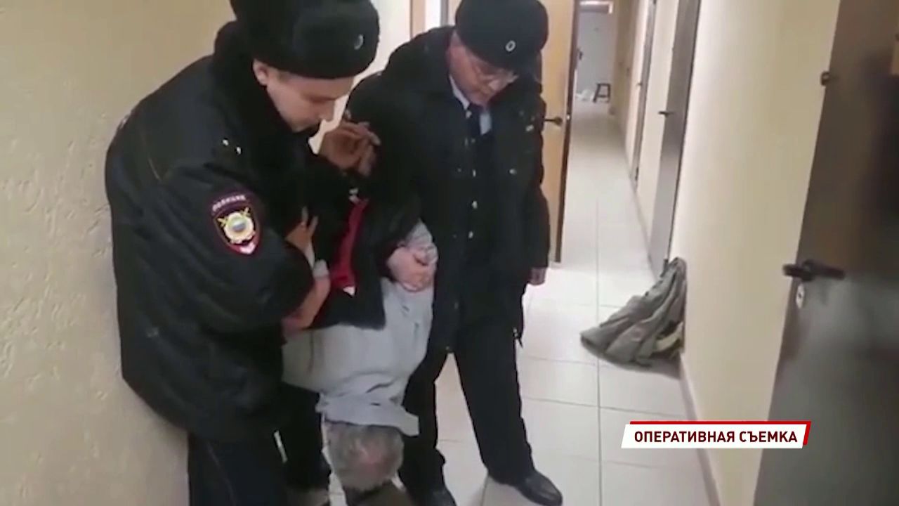 В сети появилось видео задержания ярославского маньяка