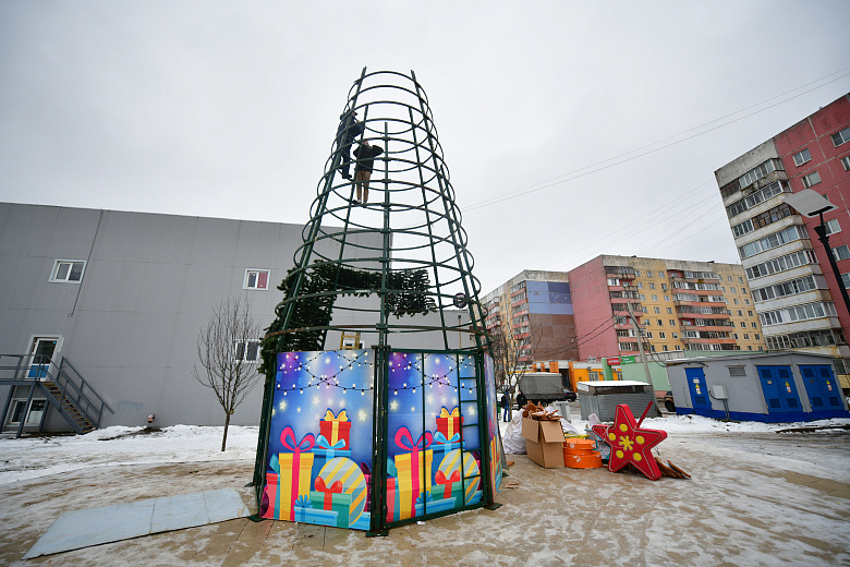 Украшенных к Новому году территорий в Ярославле станет больше