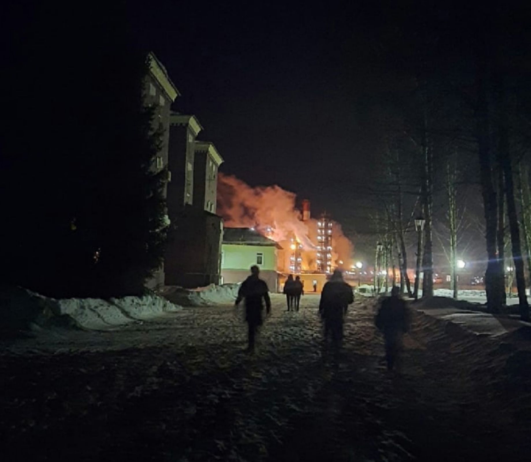 На заводе имени Менделеева в Константиновском произошел пожар