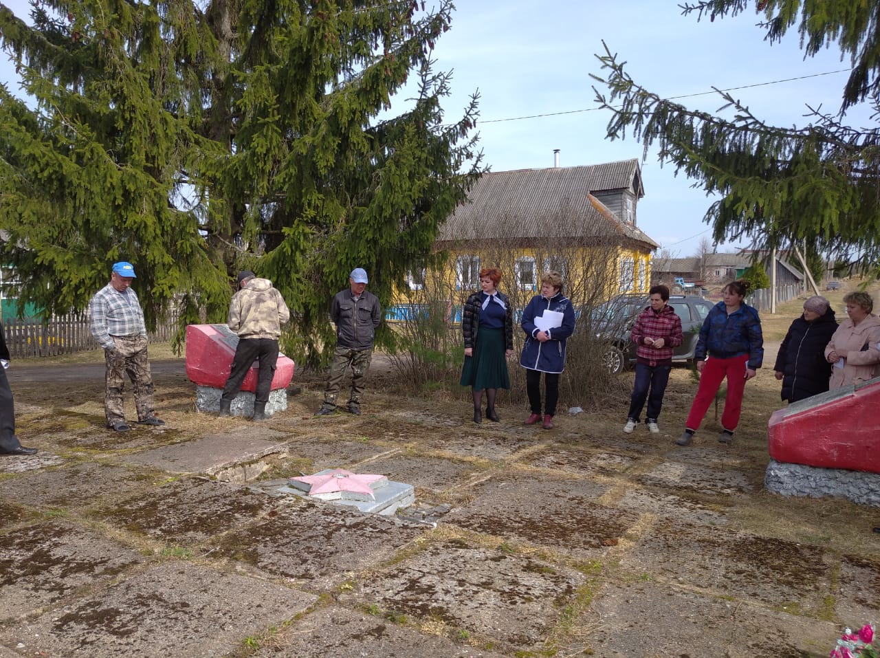В деревне Большесельского района планируют благоустроить стелу памяти погибших воинов