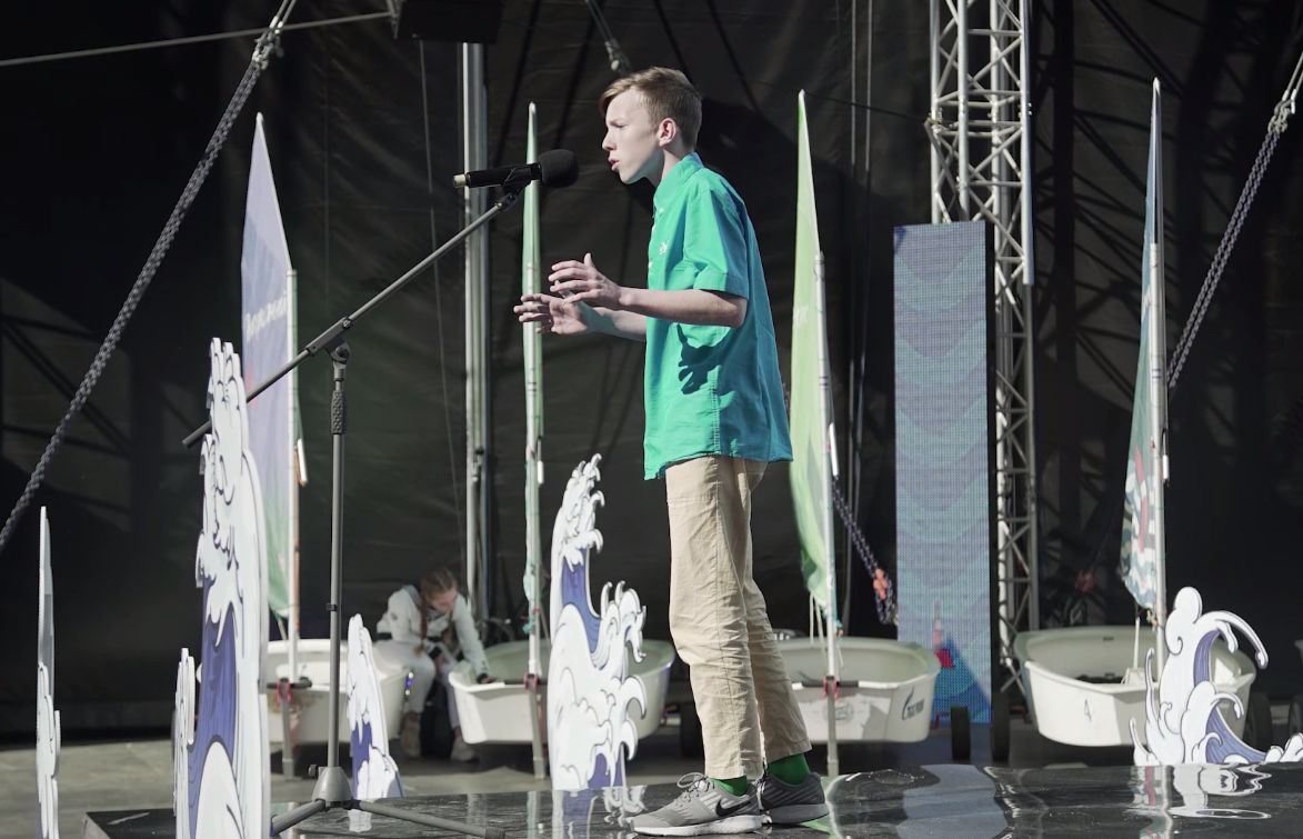 Молодой человек из Ярославской области победил в конкурсе чтецов «Живая классика»