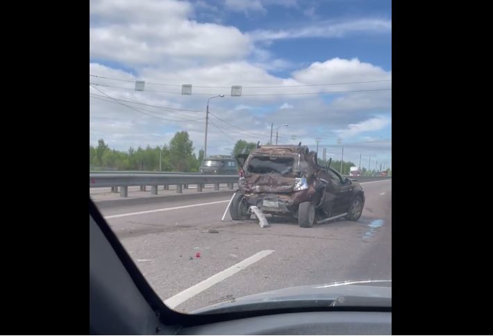 На окружной дороге Ярославля в тройном ДТП пострадал мужчина