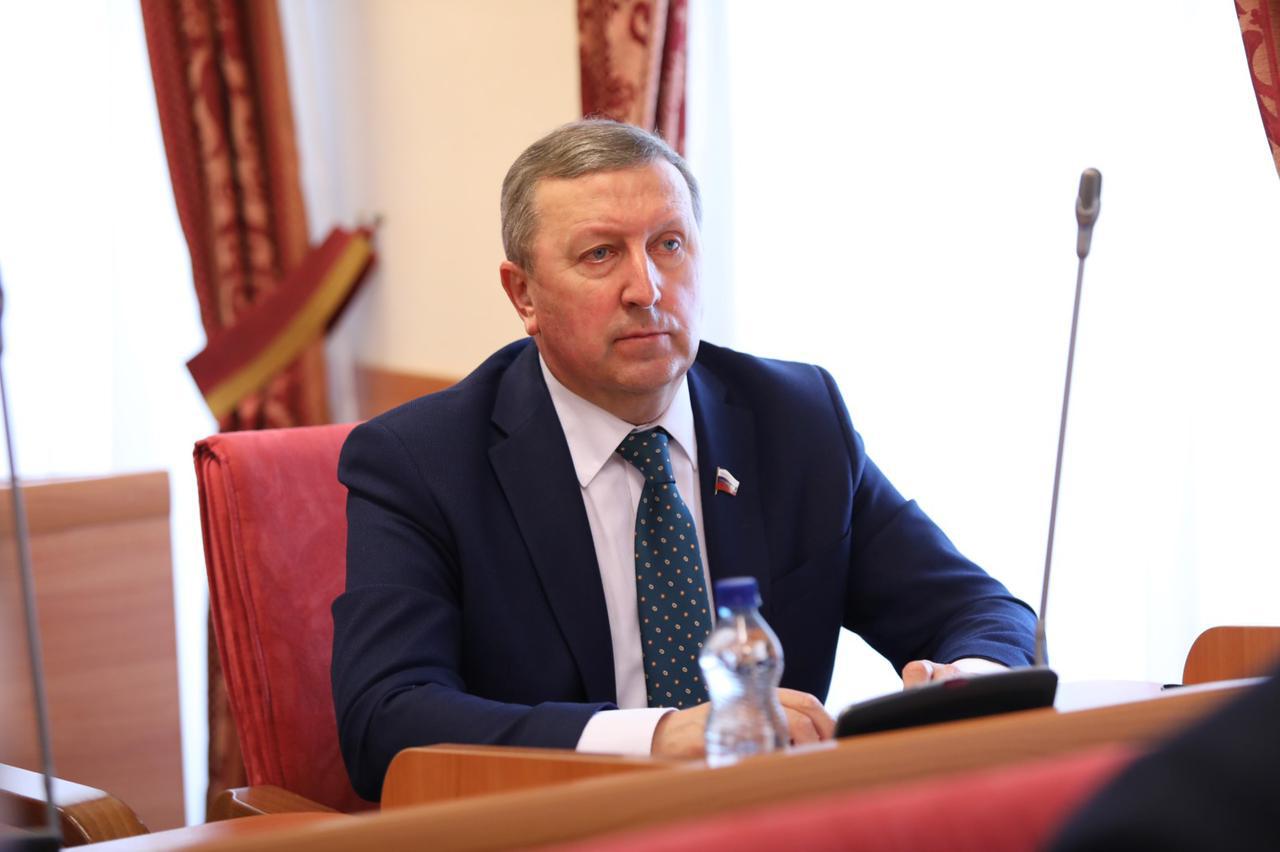 Сенатор Сергей Березкин прокомментировал итоги пятилетней работы губернатора Дмитрия Миронова