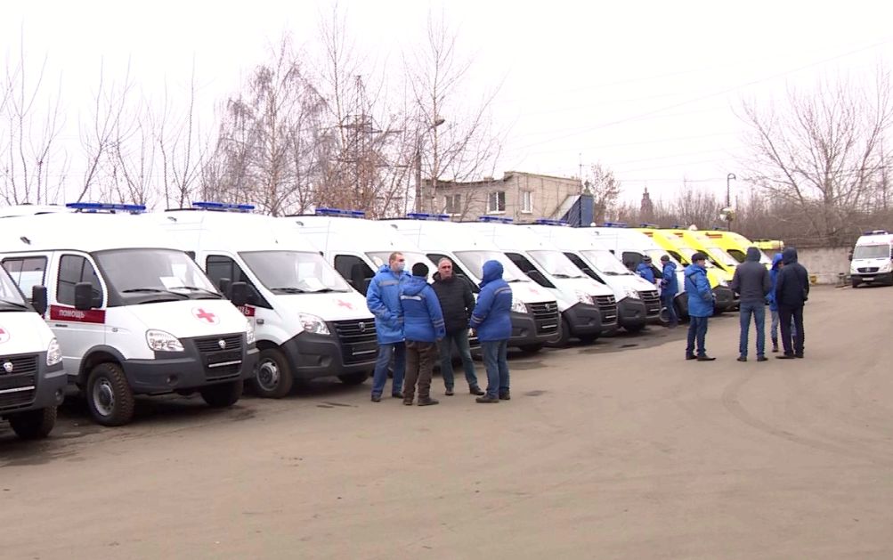 Первую партию новых машин скорой помощи отправили в районы Ярославской области