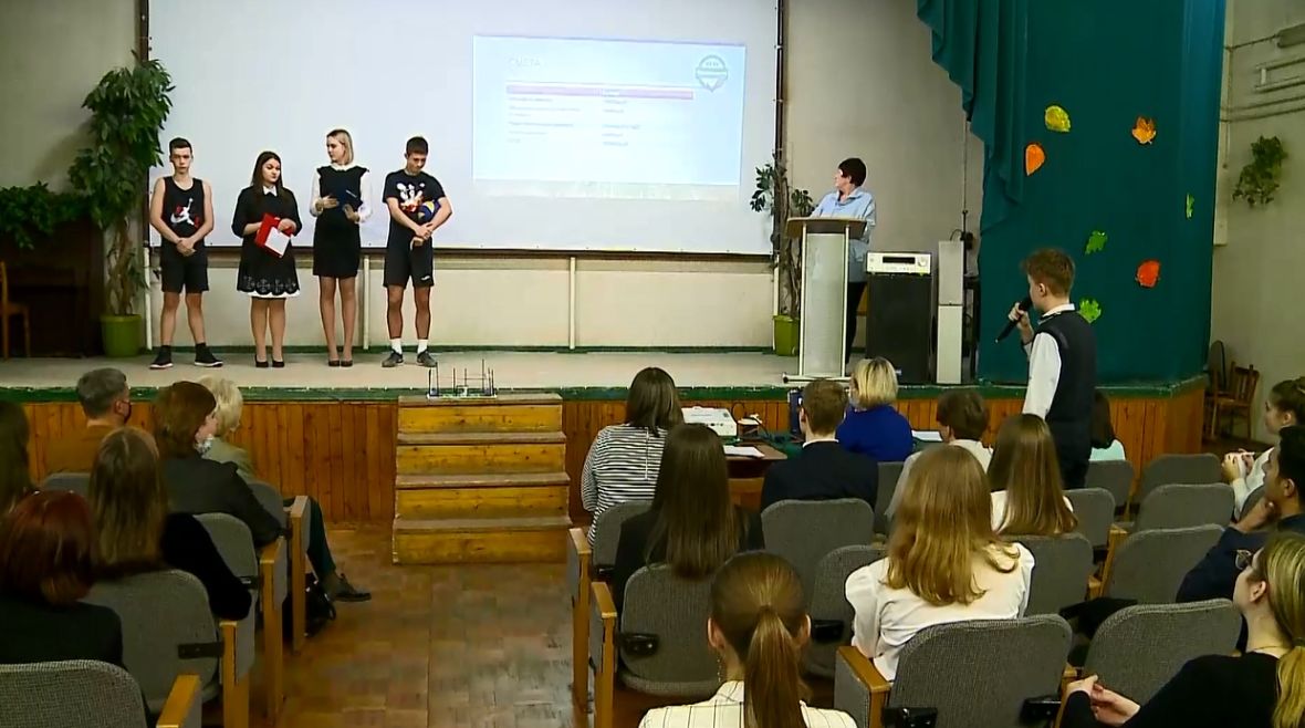 В первой школе Рыбинска прошли дебаты: в Ярославской области продолжается губернаторская программа «Школьного инициативного бюджетирования»