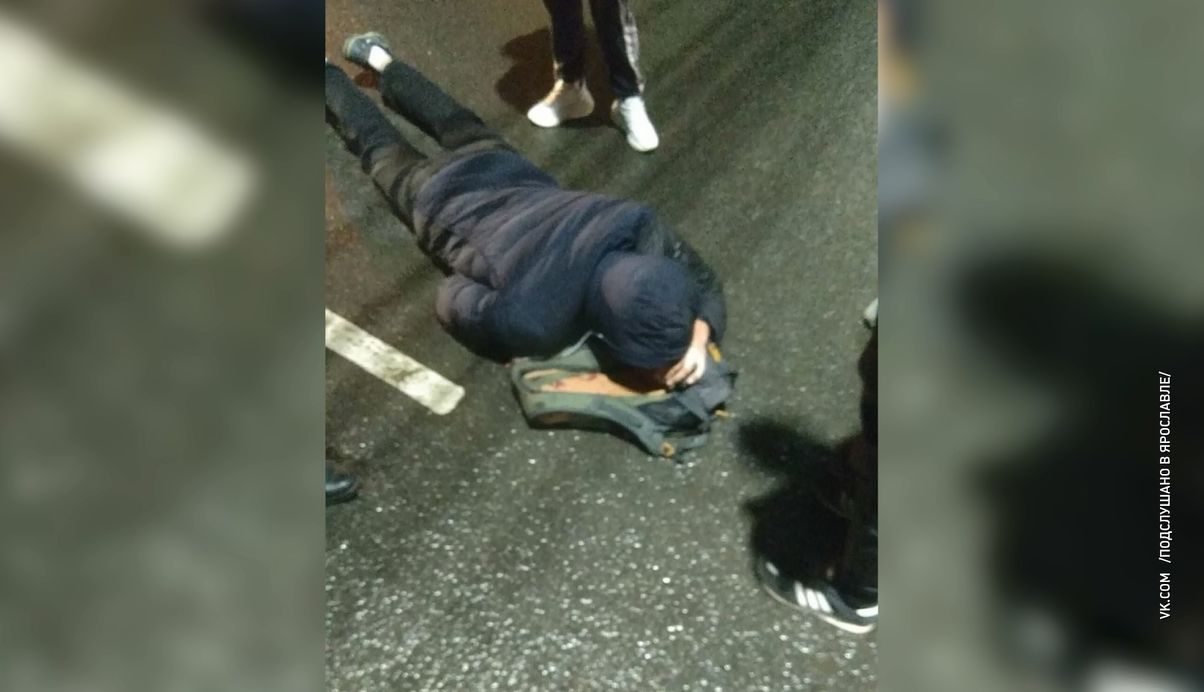 В Ярославле полиция разыскивает водителя, который сбил пешехода и уехал с места происшествия