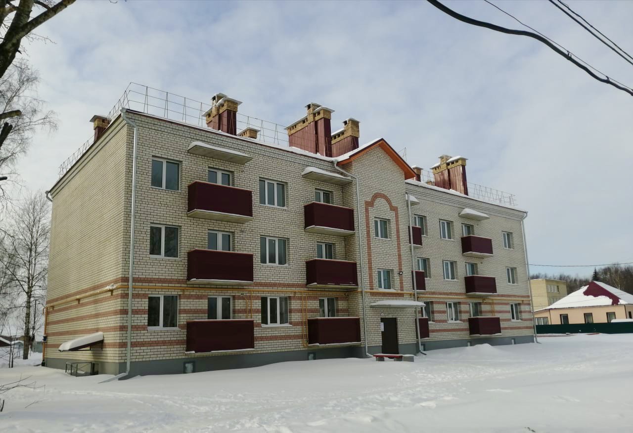В Новом Некоузе Ярославской области расселили жильцов трех аварийных домов